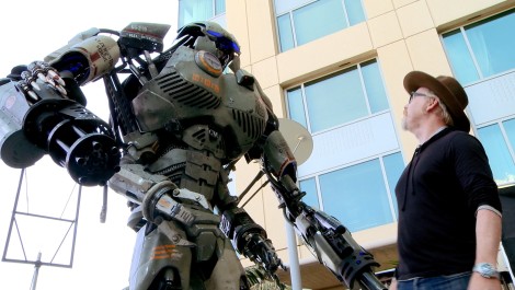 Robô Gigante da Wired na semana Geek do Youtube